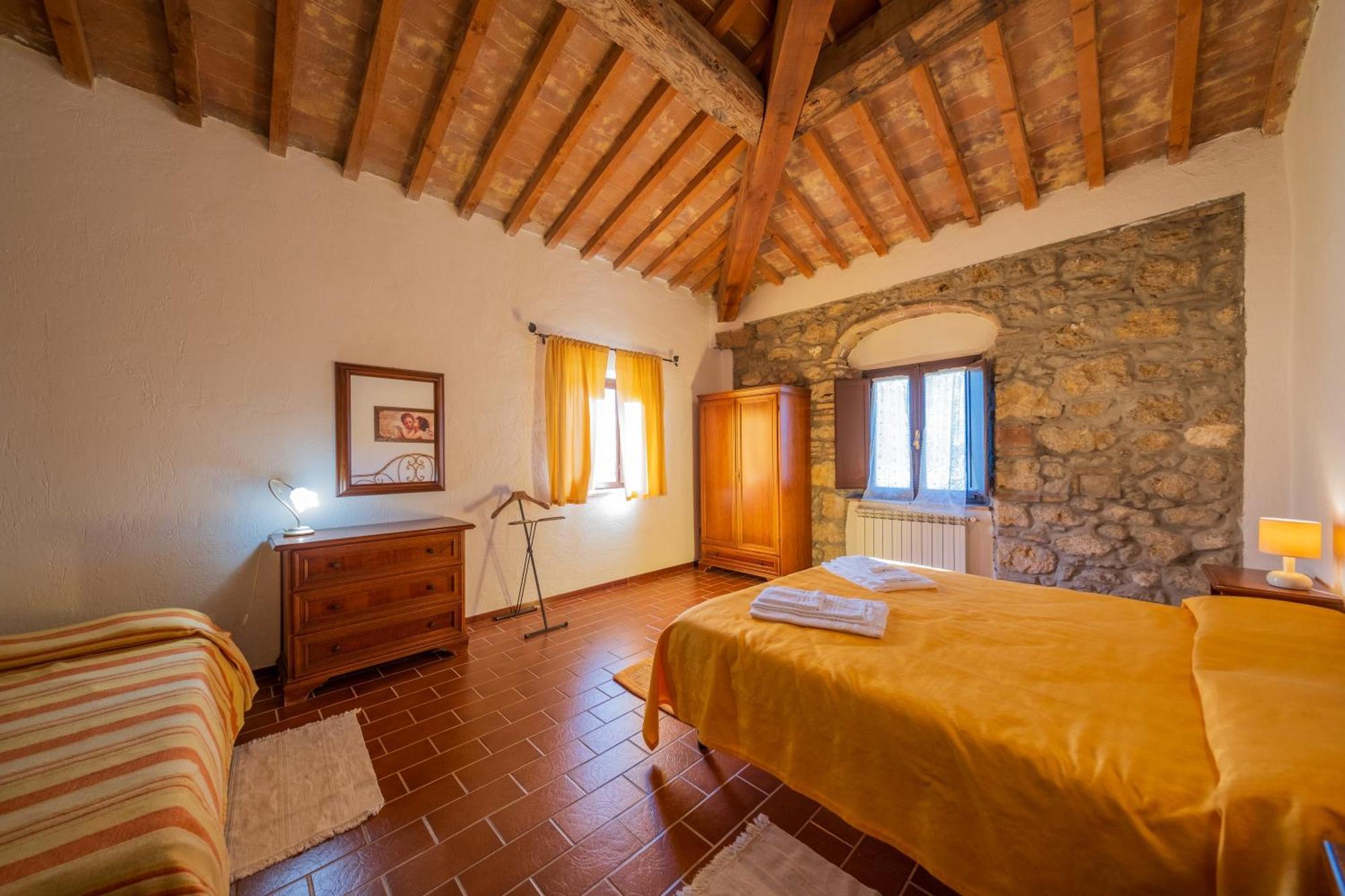 Agriturismo Il Palagetto Pomarance Luaran gambar
